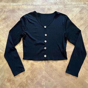 SHEIN - S - Effortless cool + everyday chic in this sleek black ribbed crop top